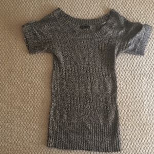 Scoop neckline short sleeved sweater